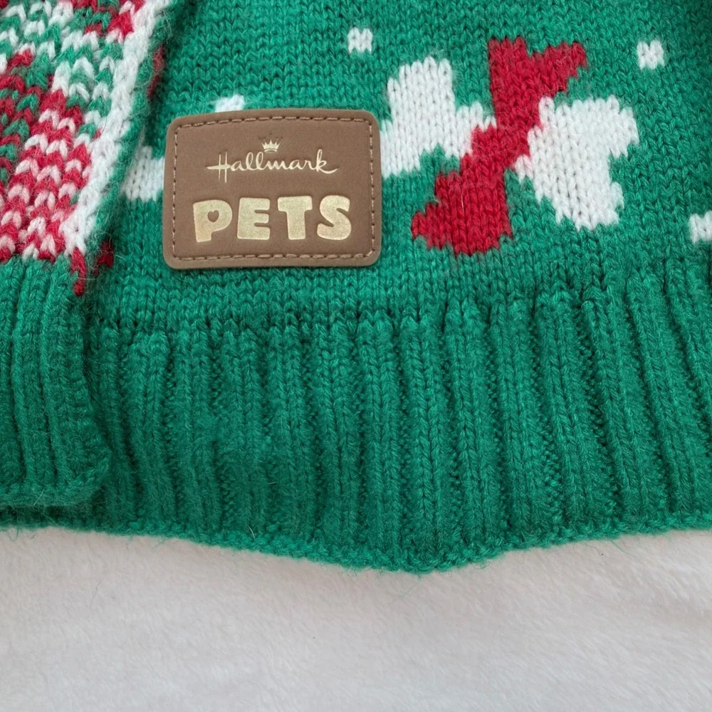 Hallmark Pets Dog Sweater Medium Green Excellent Obviously Naughty Holiday Bone